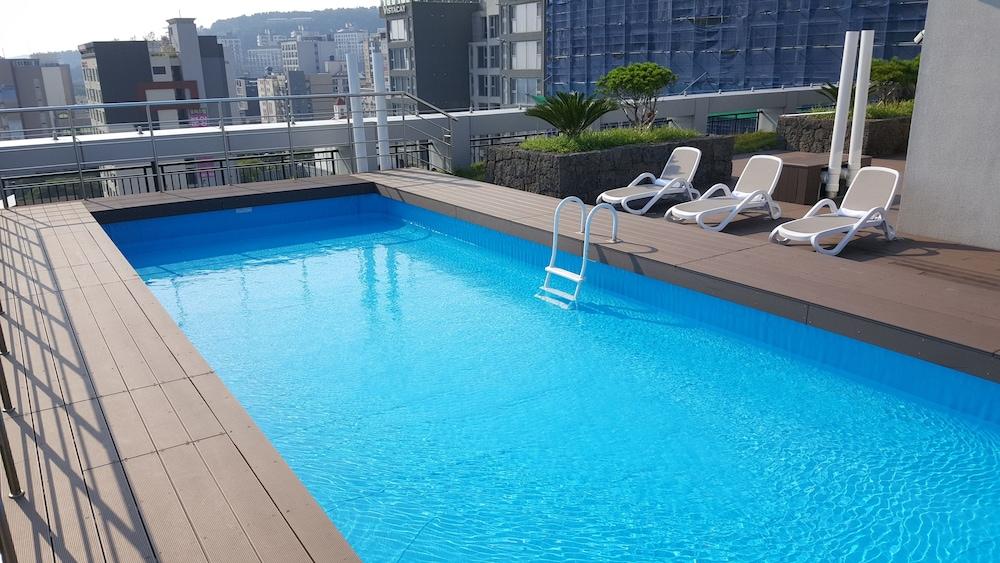 Seogwipo Js Hotel Екстериор снимка