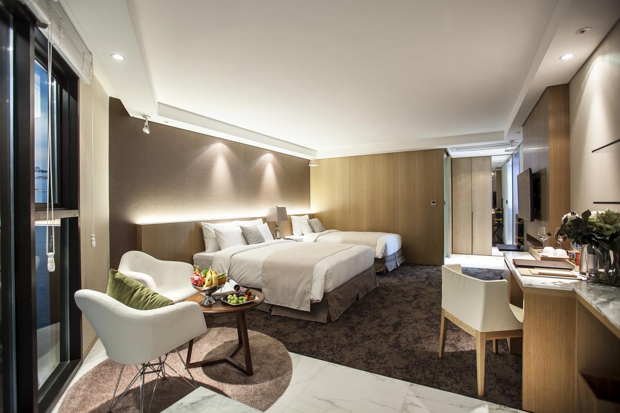 Seogwipo Js Hotel Екстериор снимка
