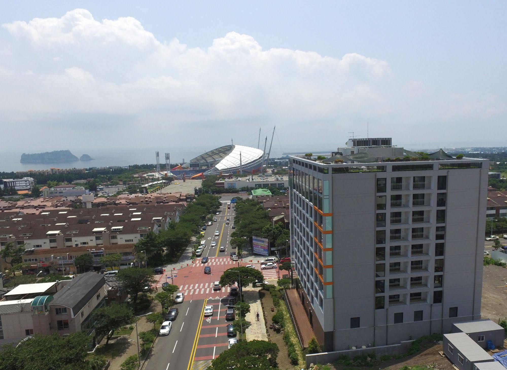 Seogwipo Js Hotel Екстериор снимка